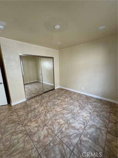 Foto del edificio - 3538 W 108th St