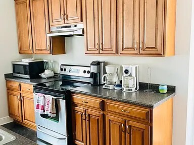 Foto del edificio - 1501 Harwich Dr