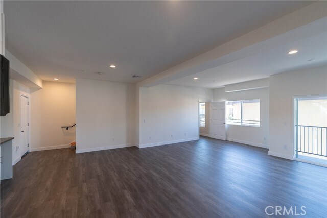 Foto del edificio - 1041 Leighton Ave