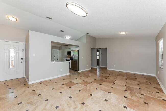 Foto del edificio - 3506 65th Ave Cir E
