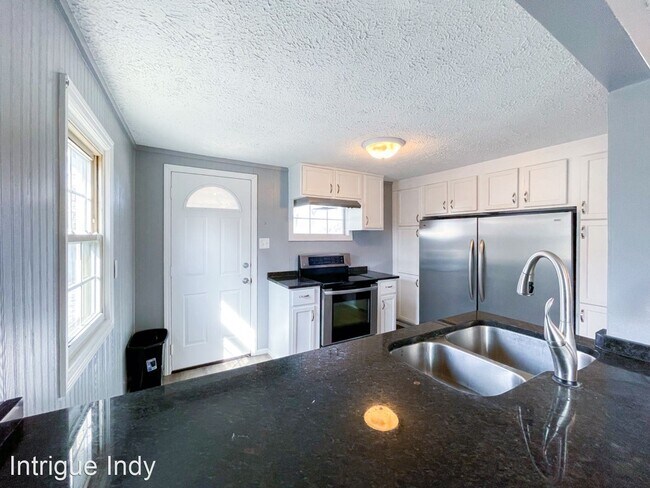 Foto del edificio - 3 br, 1 bath House - 3730 Carson Ave