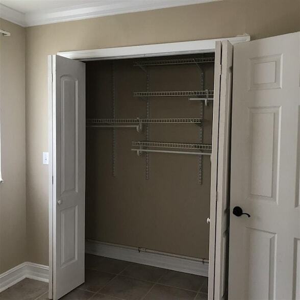 Foto del edificio - 2753 Kennedy Dr