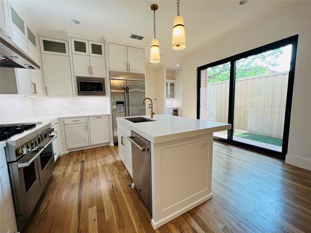 Foto del edificio - 4308 Glenwick Ln