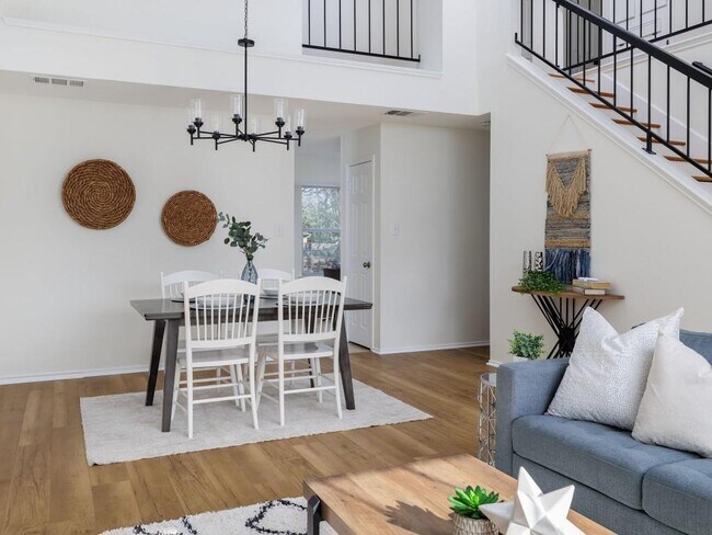 Foto del edificio - 1805 White Oak Cove