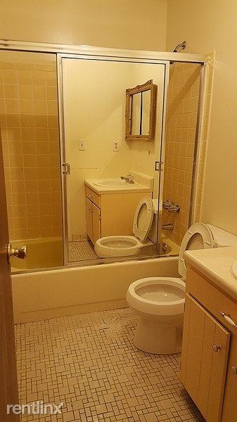 Building Photo - 4 br, 2.5 bath House - 11 Sutherland Drive