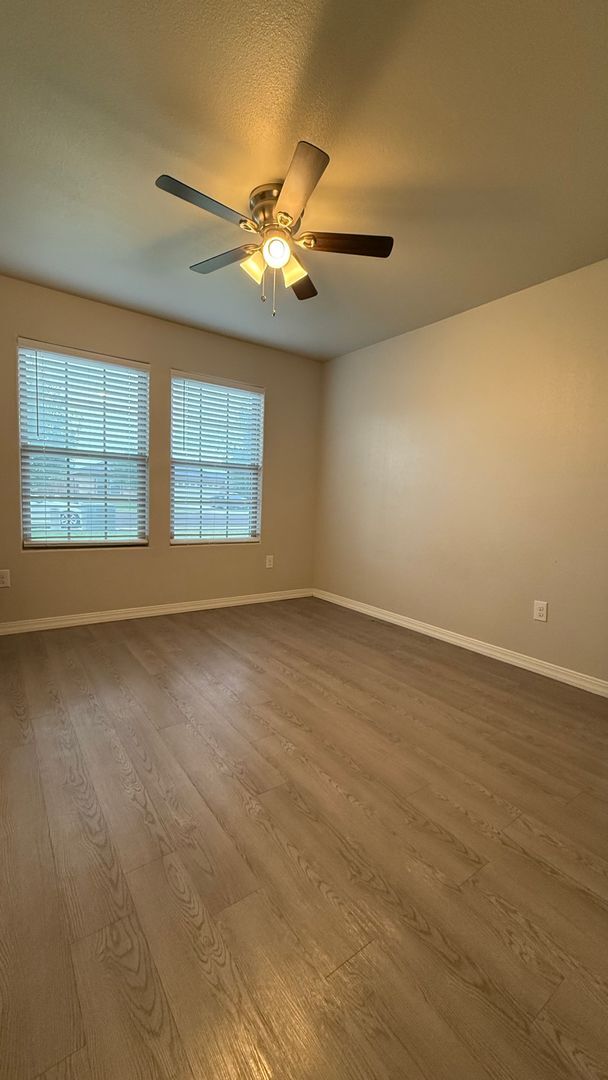 Building Photo - 1505 W Frog Leap Ct