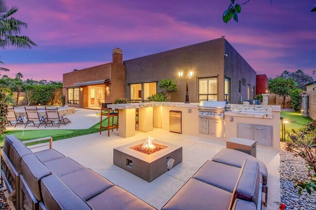 Foto del edificio - 48749 Renewal St