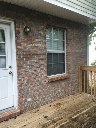 Building Photo - 1730 Baltimore Dr