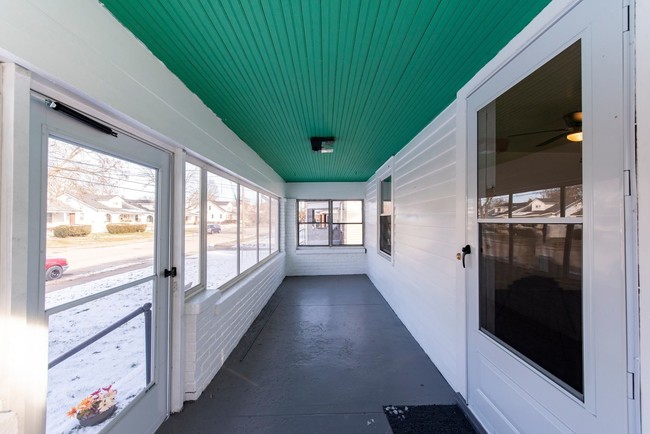 Foto del edificio - 2 br, 2 bath House - 4212 Sunset Avenue