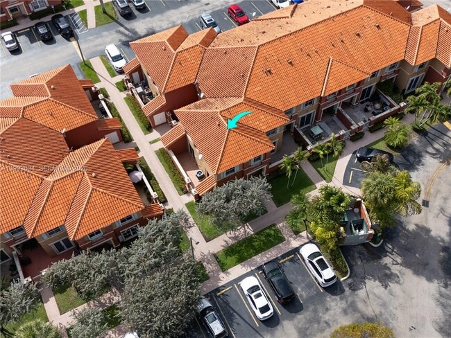 Building Photo - 6201 NW 114th Pl