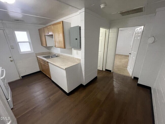 Foto del edificio - 820 Coleman St