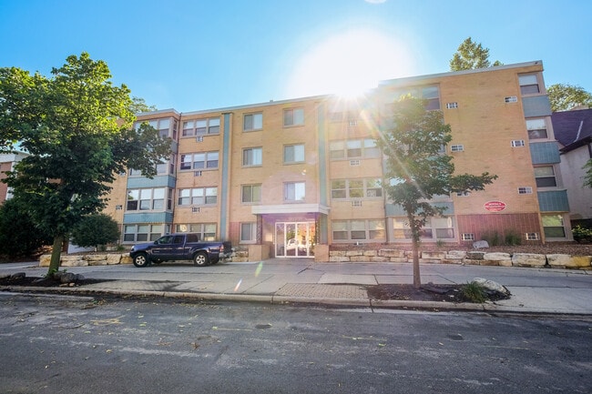 Building Photo - Colfax Terrace