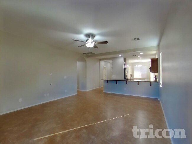 Foto del edificio - 4908 E Austin Ln