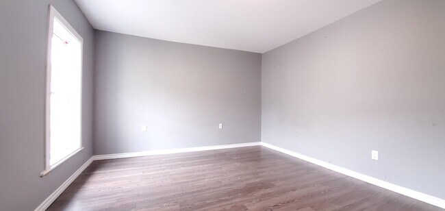 Photo du bâtiment - 26 Forin St