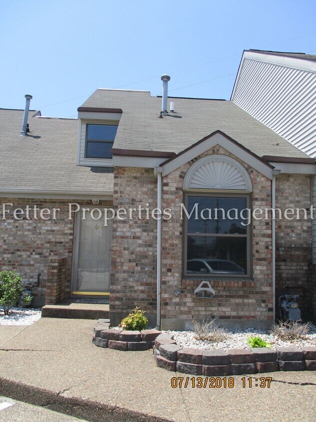 Primary Photo - Nice East Side Condo