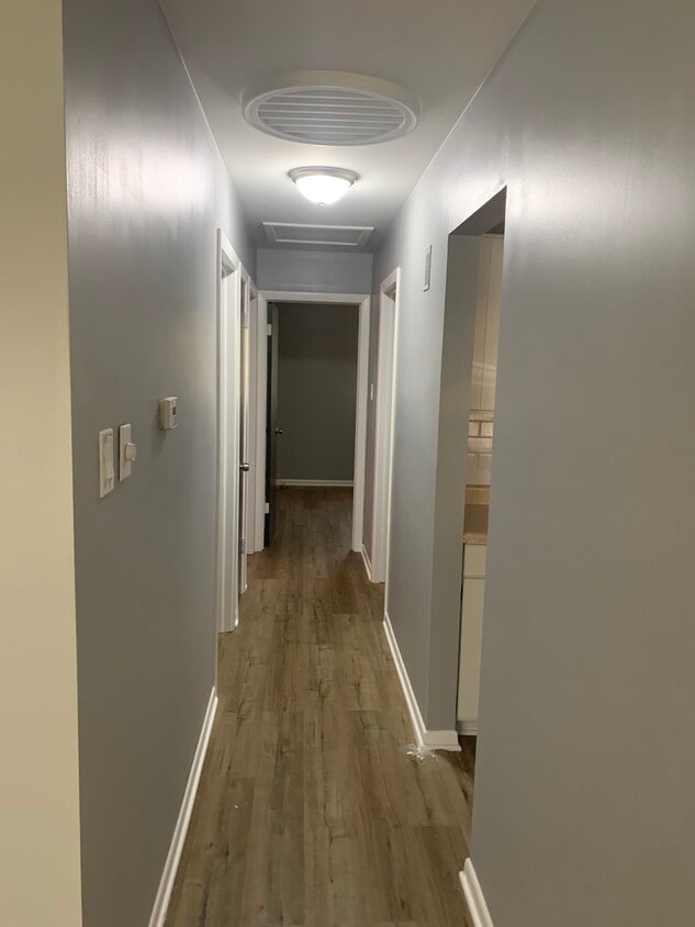 604 Cherry Dr, Glenwood, IL 60425 House Rental in Glenwood, IL