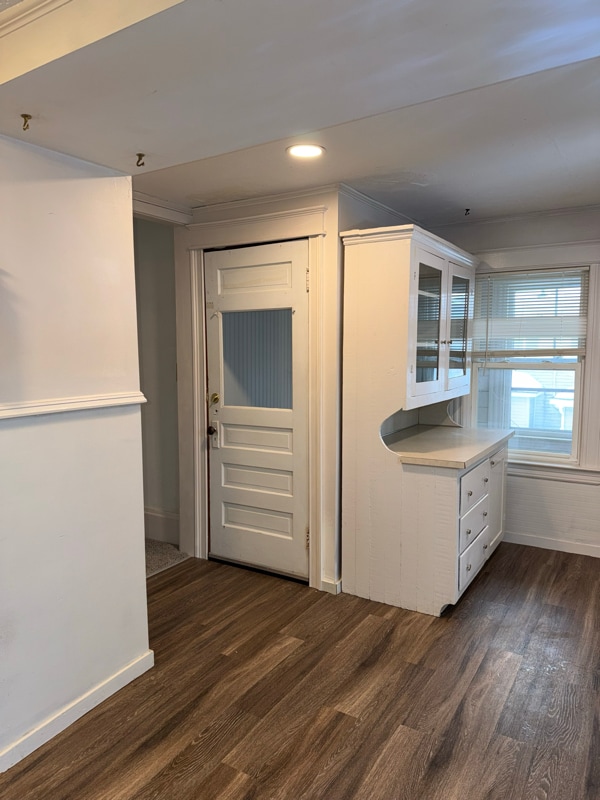 Building Photo - 52-52 Myrtle St