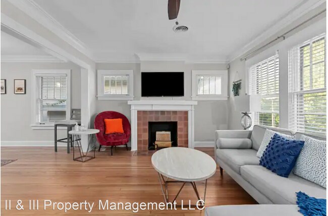 Foto del edificio - 3 br, 2 bath House - 3202 Central Street U...