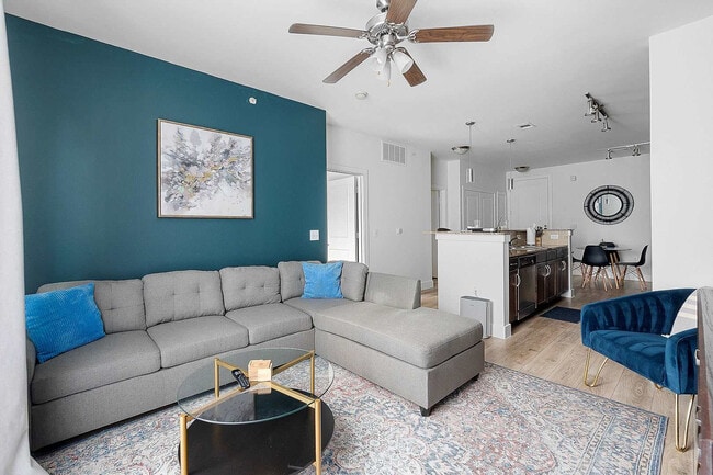 Building Photo - 13005 Meandering Way