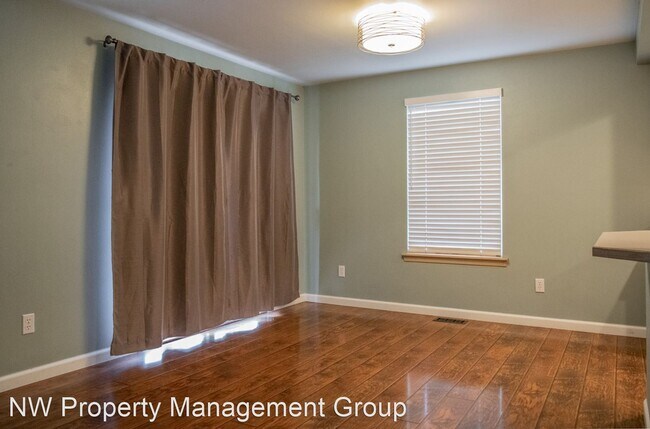 Building Photo - 3 br, 2 bath House - 8914 59th Drive NE