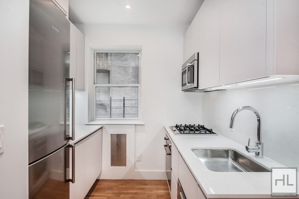 Foto principal - 95 Linden Blvd