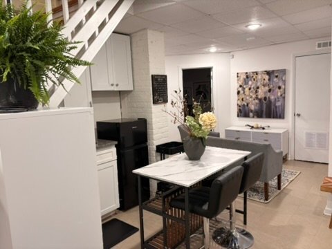 Building Photo - 1111 Curled Oaks Pl