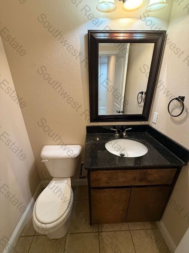 Foto del edificio - 301 Starlite Dr