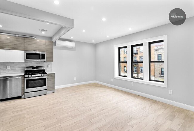 Building Photo - 264 Brooklyn Avenue