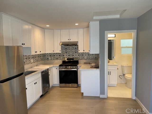 Foto del edificio - 6058 Cloverly Ave