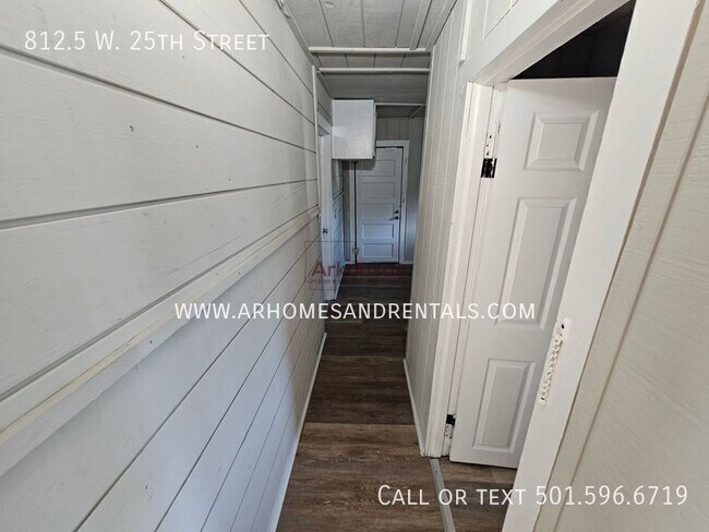 Foto del edificio - 812.5 W 25th St