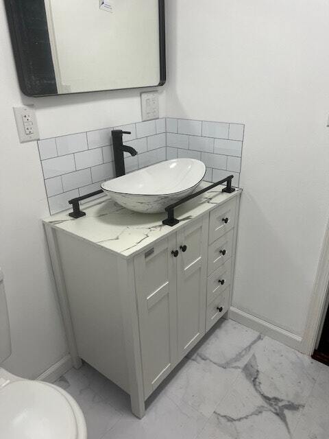 Foto del edificio - 116 Hawleys Corners Rd