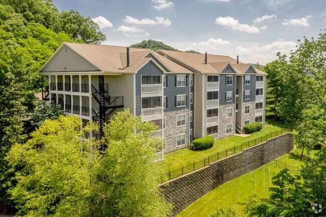 Grande View Apartments Bellevue Tn Apartments Com