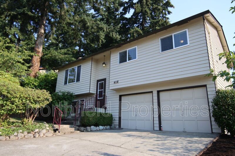 Primary Photo - 418 74th St SW