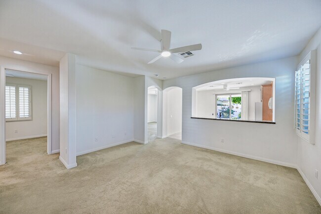 Building Photo - 41480 Via Arleta