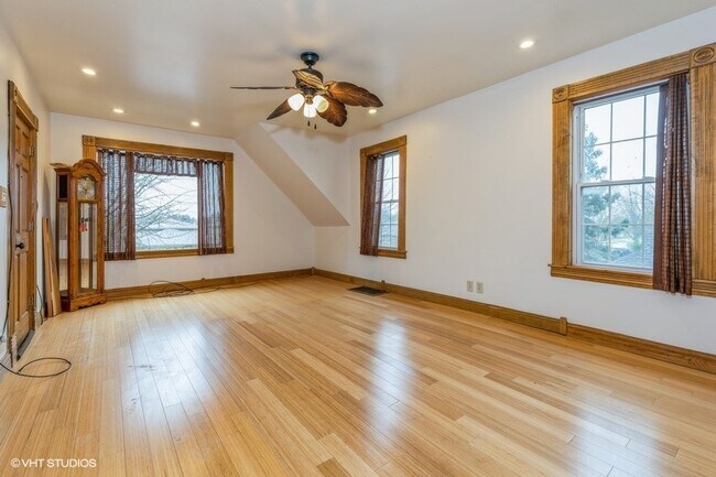 Foto del edificio - 3836 N Oak Park Ave
