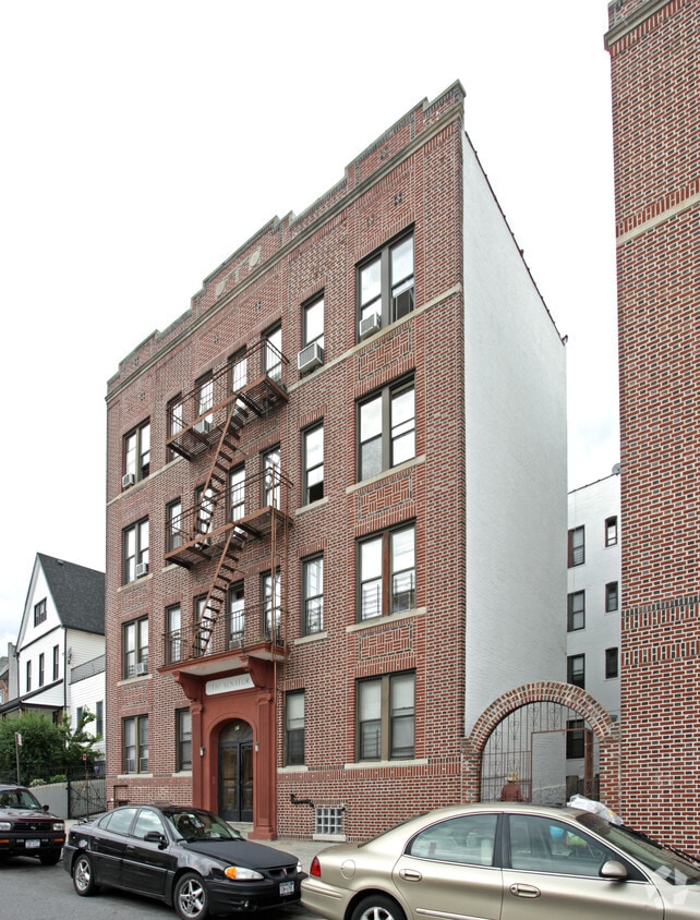 The Senator Apartments in Brooklyn, NY