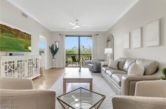 Building Photo - 9735 Acqua Ct