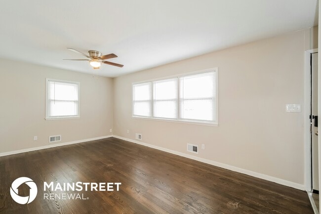 Building Photo - 13113 E 44th Terrace S