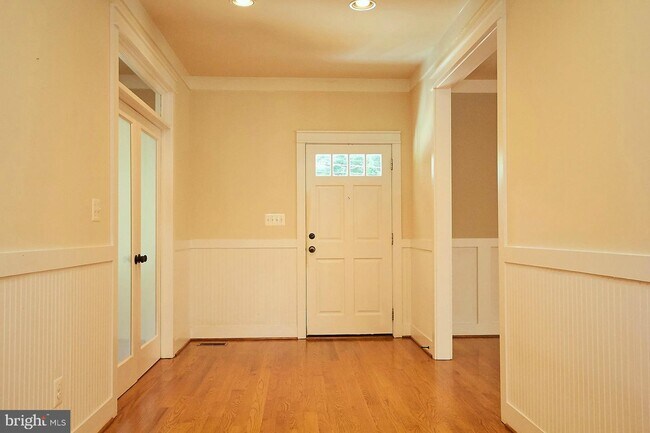 Foto del edificio - 700 E Broad St