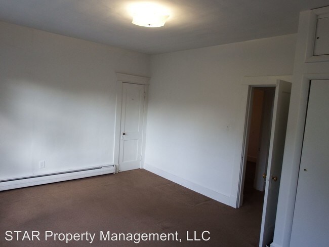 Building Photo - 3221 Shelburne Rd
