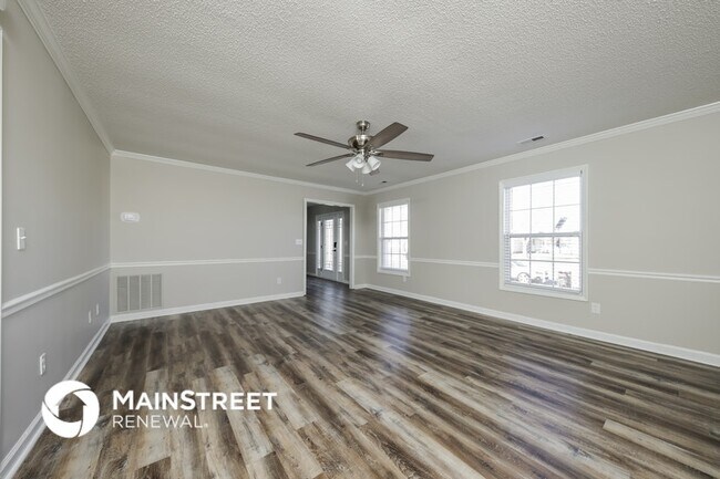 Building Photo - 4406 Garden Club St