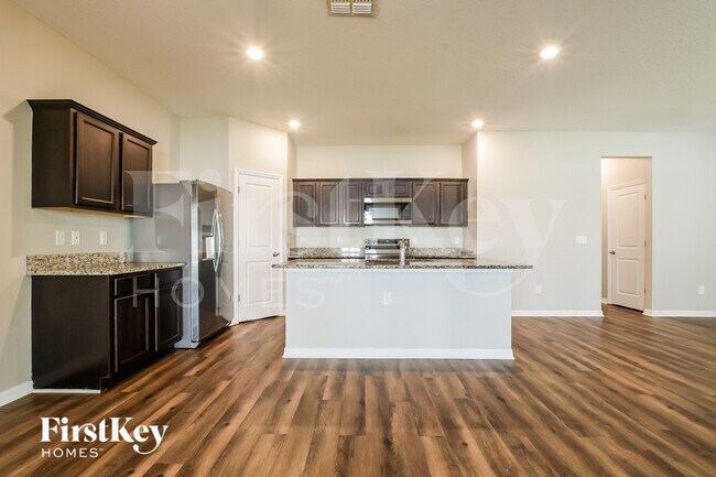 Foto del edificio - 3941 Saltmarsh Loop