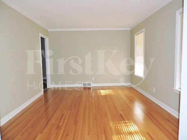 Foto del edificio - 3040 Wade St