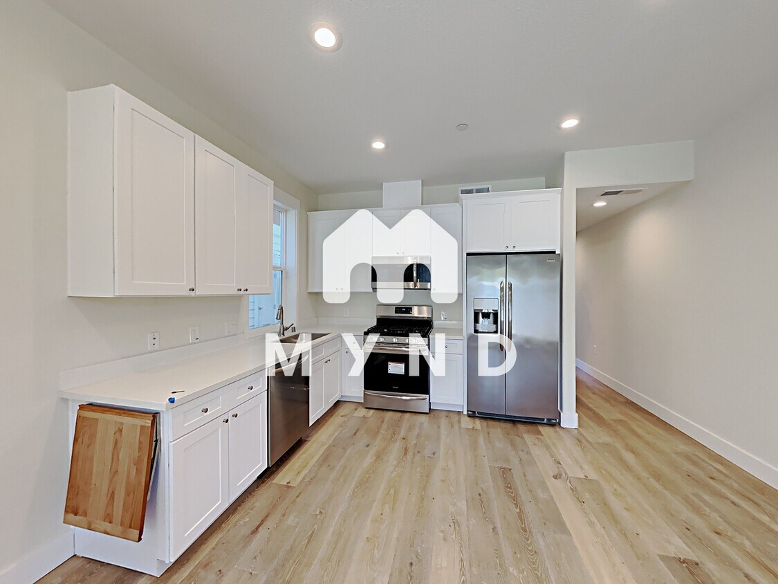 Foto principal - 1210 Raphael St