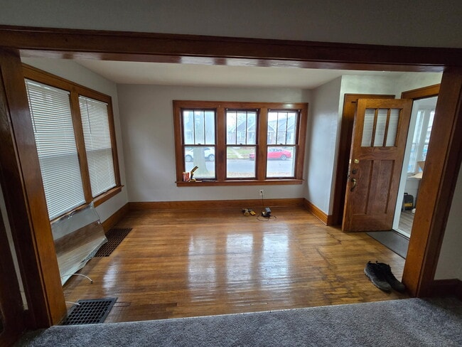 Foto del edificio - 2460 Willow Ave