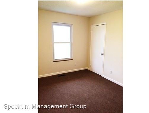 Foto del edificio - 1168 Lakeshore Rd