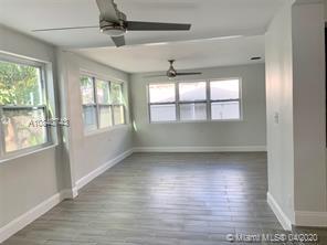 Building Photo - 1355 Biarritz Dr