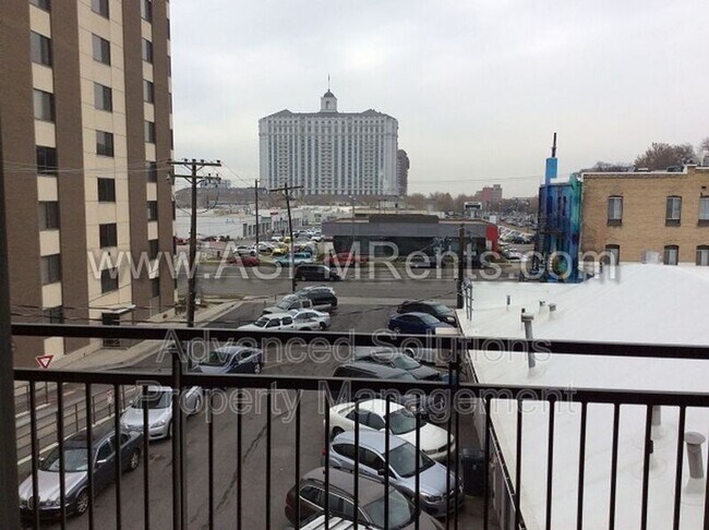 Foto del edificio - 228 E 500 S