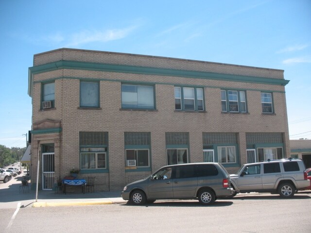Building Photo - 202 Main St