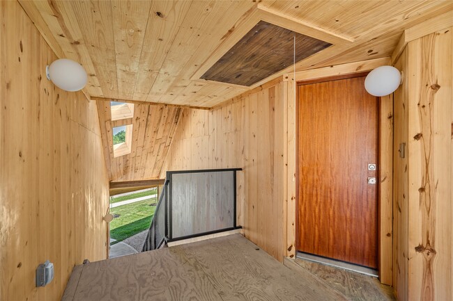 Foto del edificio - 4429 Woodside St